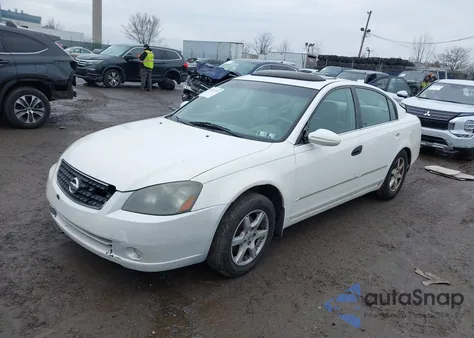 2005 Nissan Altima 2.5 S z USA, uszkodzony, nr VIN 1N4AL11D95C148629